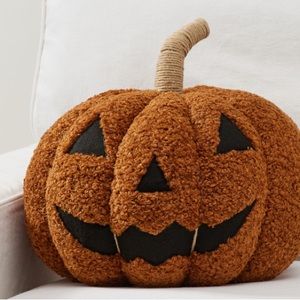 NWT Pottery Barn Jack-O-Lantern Pumpkin Halloween Pillow NEW